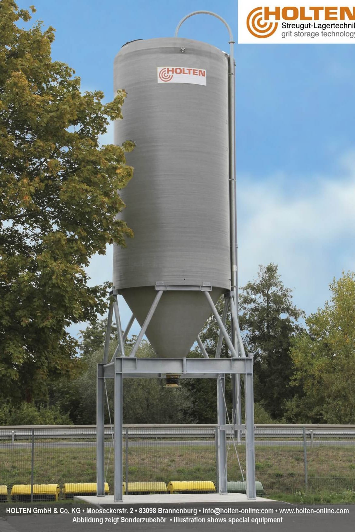 Streugutlagersilo GFK / Stahl in der Natur