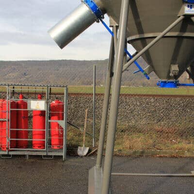 Mobile Silos Stahl Salzauslass Seitlicher Salzauslass an einem mobilen Silo 23m³