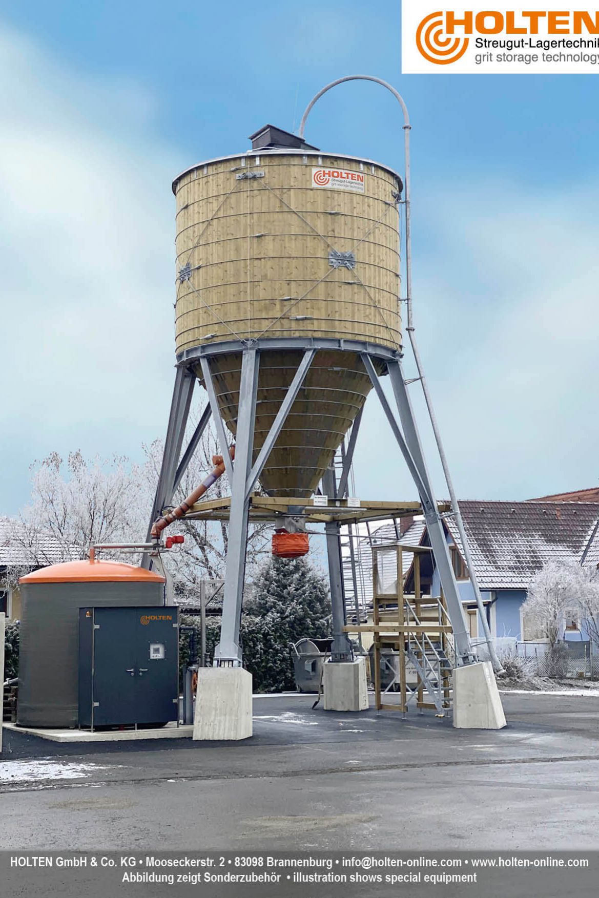 Streugutlagersilo in Holz-Stahl Bauweise im Winter