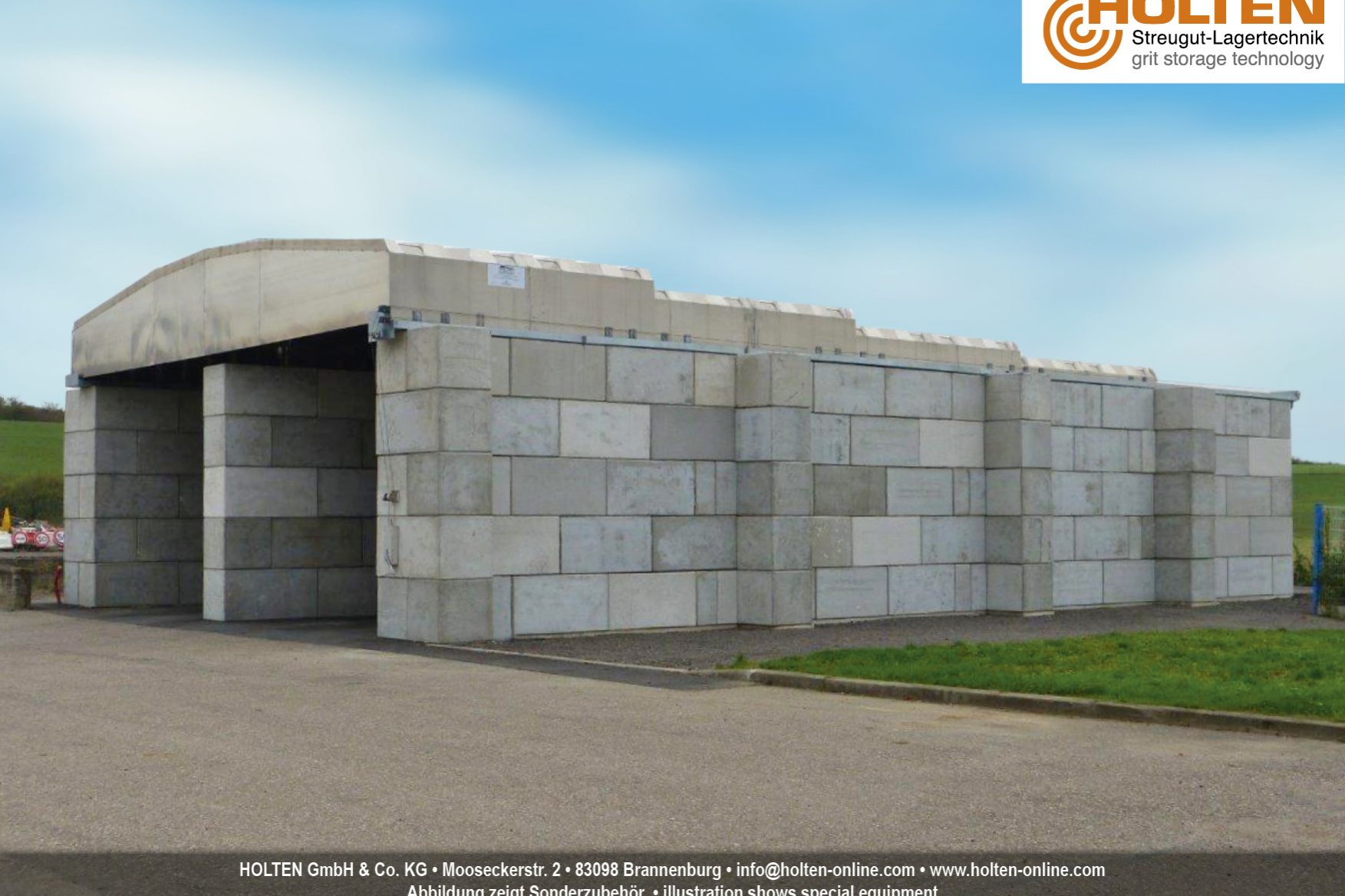 HOLTEN picuture concrete blocks with sliding roof 4 of 4